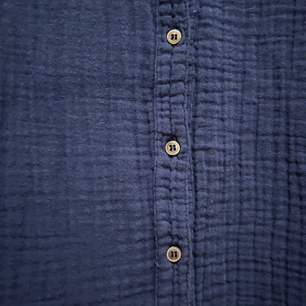 Xirena soft cotton gauze button down - Picture 3 of 6